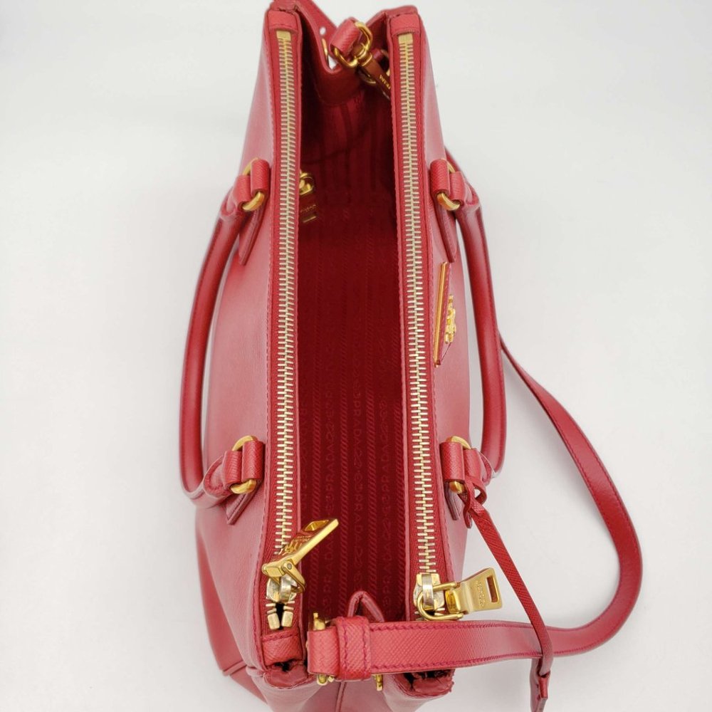 100% Authentic Prada Saffiano Small Red Shoulder Bag - Picture 9 of 16